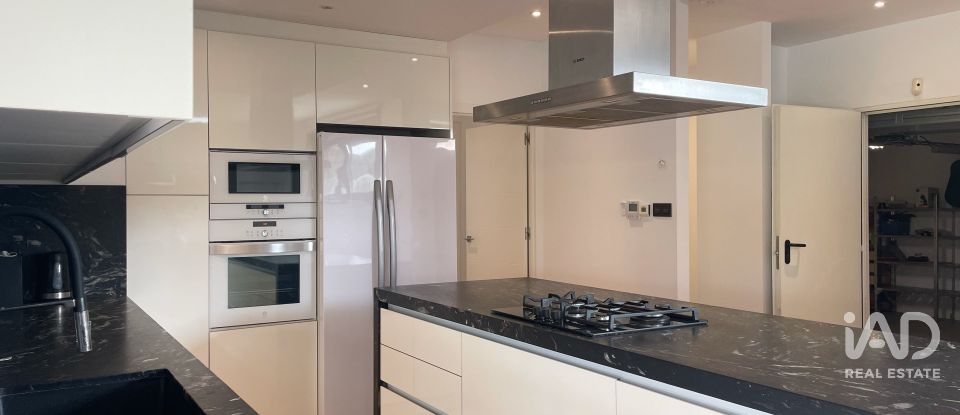 House 4 bedrooms of 318 m² in Salou (43840)