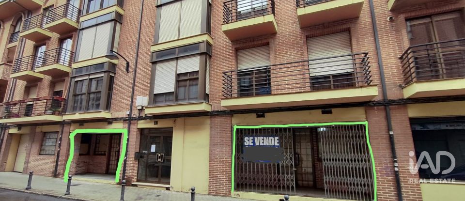 Shop / premises commercial of 520 m² in Astorga (24700)