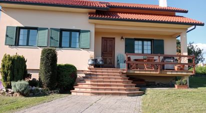 Cottage 3 bedrooms of 143 m² in Caamouco (15623)