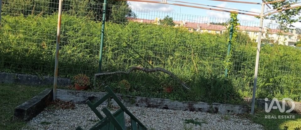 Cottage 3 bedrooms of 143 m² in Caamouco (15623)