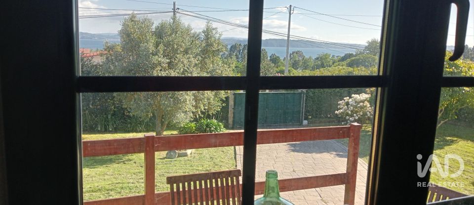 Cottage 3 bedrooms of 143 m² in Caamouco (15623)