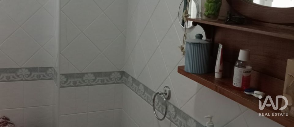 Cottage 3 bedrooms of 143 m² in Caamouco (15623)