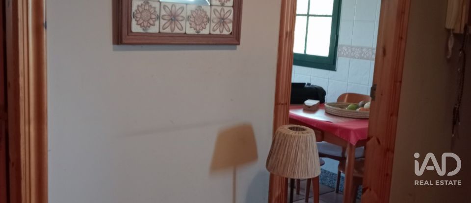 Cottage 3 bedrooms of 143 m² in Caamouco (15623)