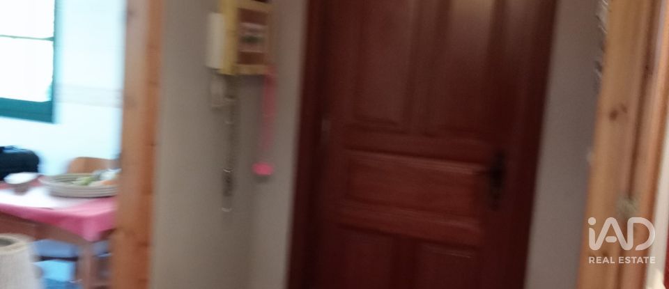 Cottage 3 bedrooms of 143 m² in Caamouco (15623)