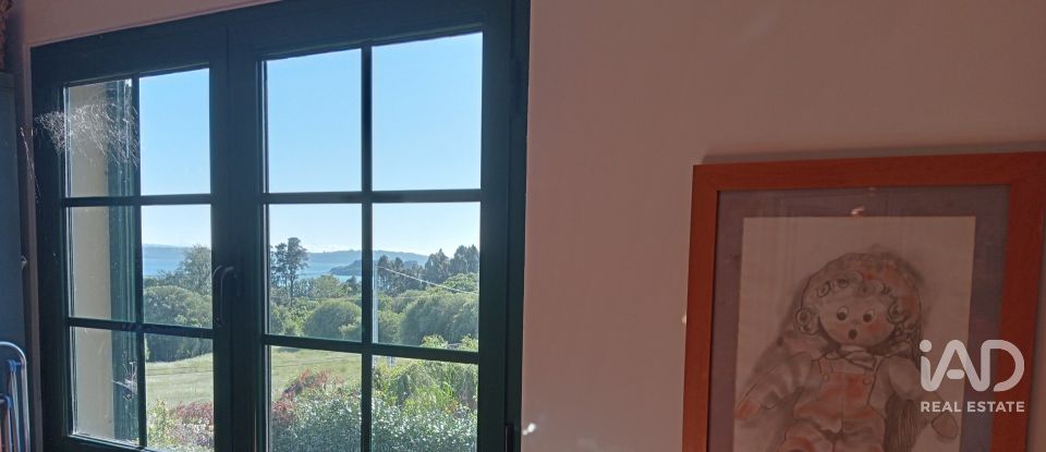 Cottage 3 bedrooms of 143 m² in Caamouco (15623)