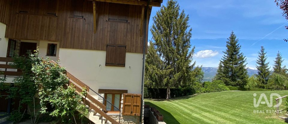 Pis 3 habitacions de 89 m² a Alp (17538)