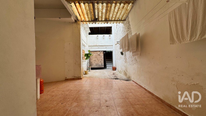 House 6 bedrooms of 312 m² in Pego (03780)