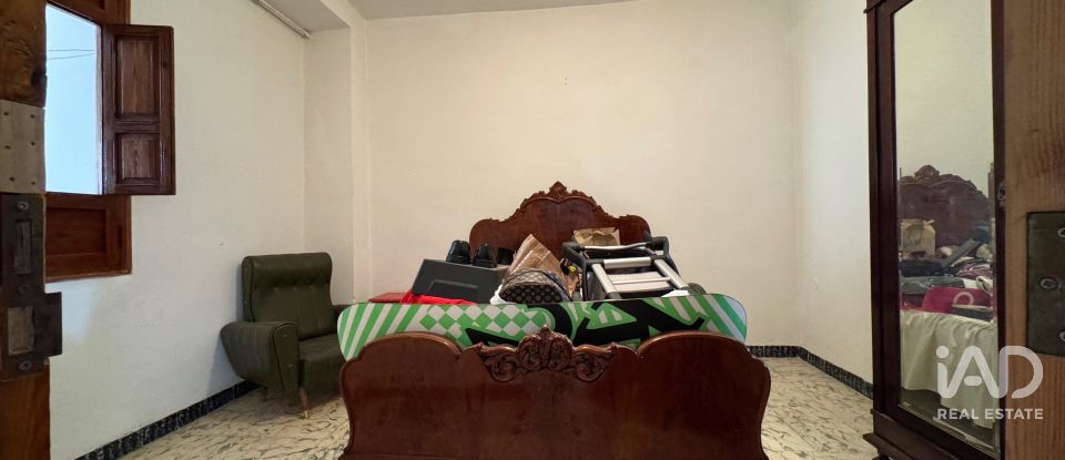 House 6 bedrooms of 312 m² in Pego (03780)