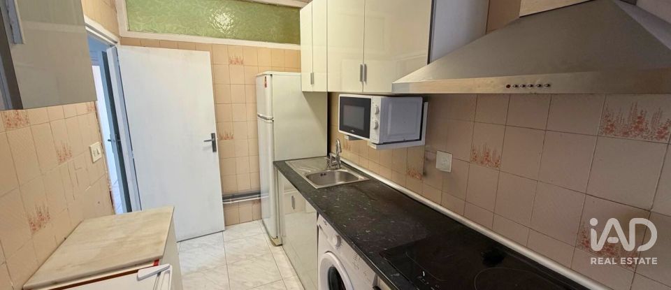 Pis 3 habitacions de 64 m² a Alicante/Alacant (03005)