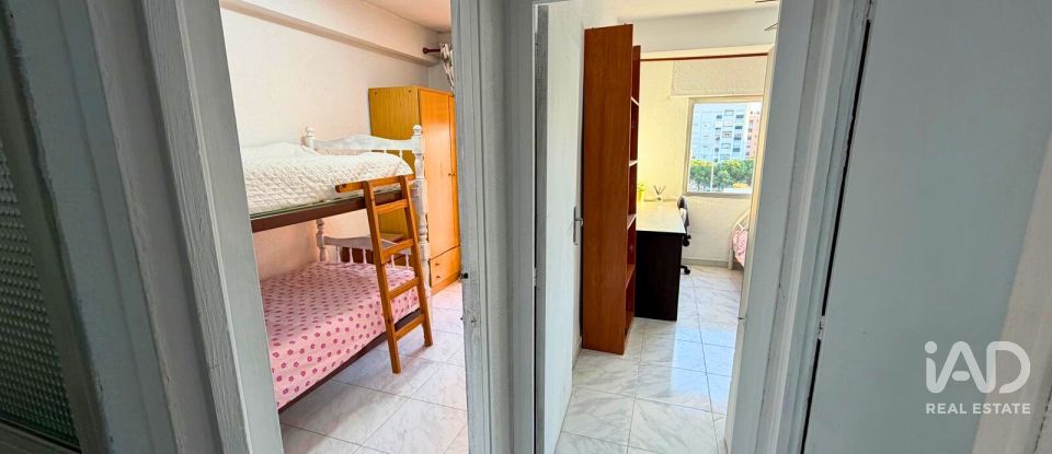 Pis 3 habitacions de 64 m² a Alicante/Alacant (03005)