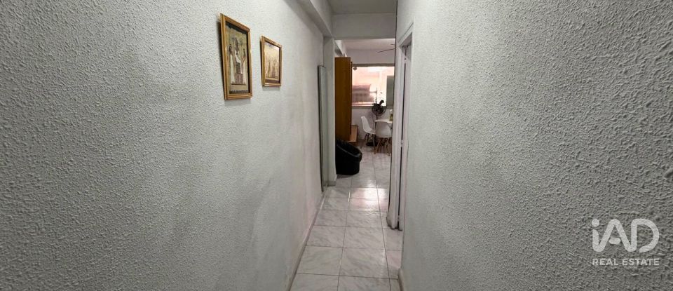 Pis 3 habitacions de 64 m² a Alicante/Alacant (03005)