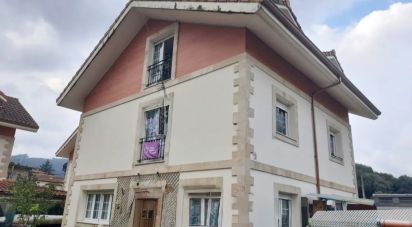 Casa 4 habitaciones de 90 m² en Pomar (39788)