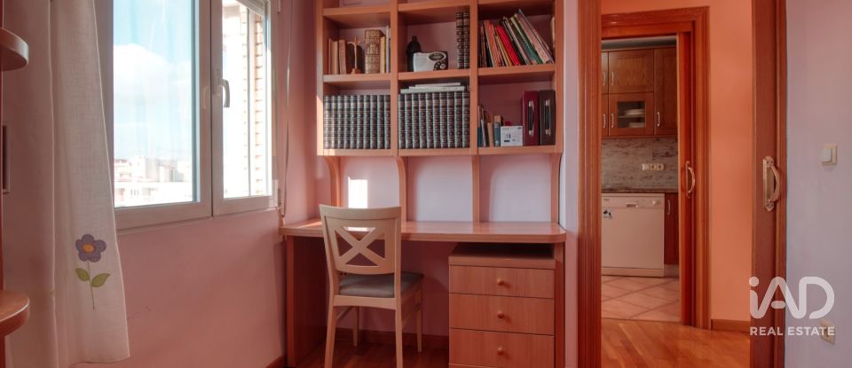 Apartment 2 bedrooms of 70 m² in Alicante/Alacant (03013)