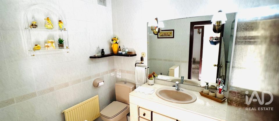 House/villa 5 bedrooms of 236 m² in El Masnou (08320)