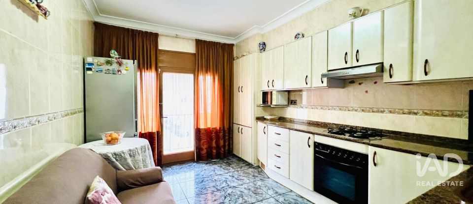 Piso 4 habitaciones de 111 m² en Sant Carles de La Rapita (43540)