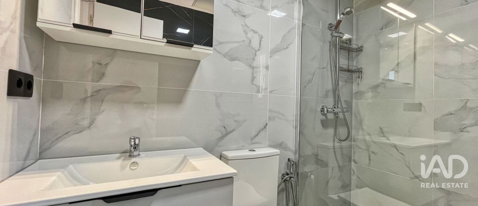 Apartment 2 bedrooms of 95 m² in Benidorm (03503)