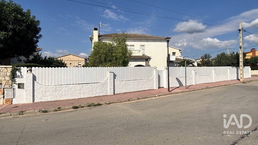 House 5 bedrooms of 204 m² in Urbanitzacio Creixell-Mar (43839)