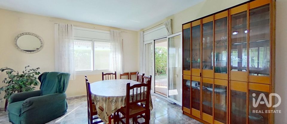 House 5 bedrooms of 204 m² in Urbanitzacio Creixell-Mar (43839)