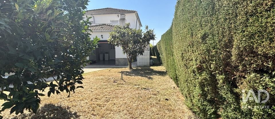 House 5 bedrooms of 204 m² in Urbanitzacio Creixell-Mar (43839)