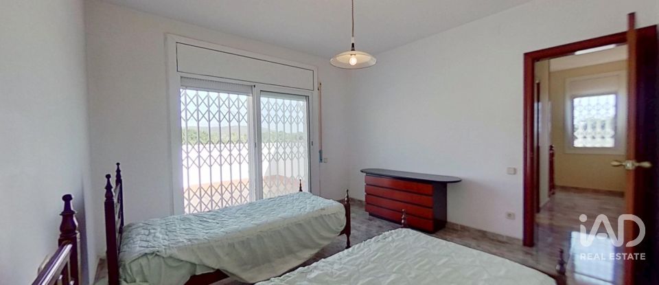 House 5 bedrooms of 204 m² in Urbanitzacio Creixell-Mar (43839)