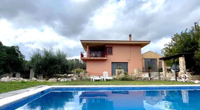 House 3 bedrooms of 400 m² in Valls (43800)