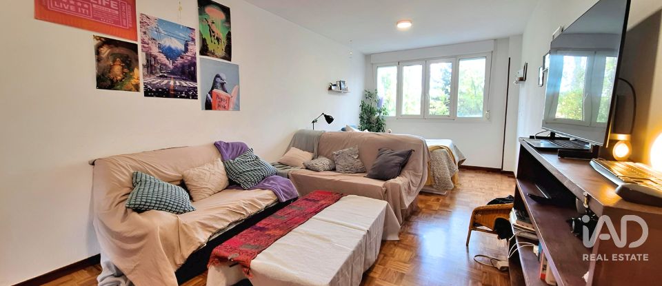 Duplex 3 bedrooms of 104 m² in Pamplona/Iruña (31016)