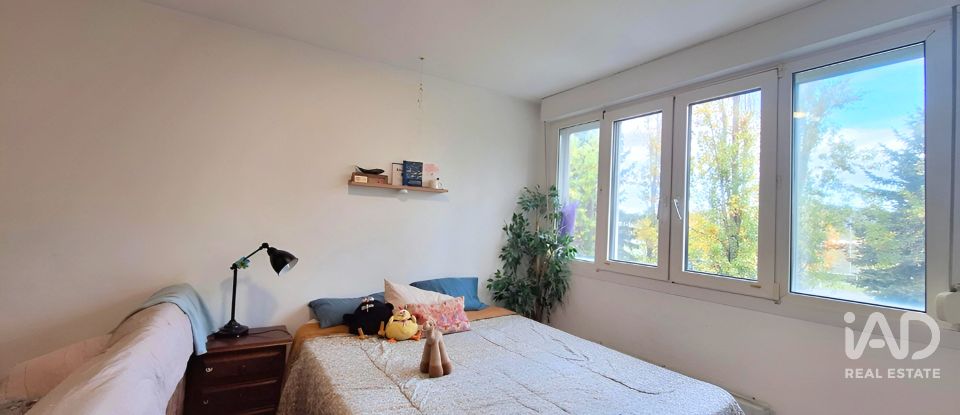 Duplex 3 bedrooms of 104 m² in Pamplona/Iruña (31016)