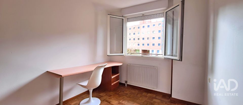 Duplex 3 bedrooms of 104 m² in Pamplona/Iruña (31016)