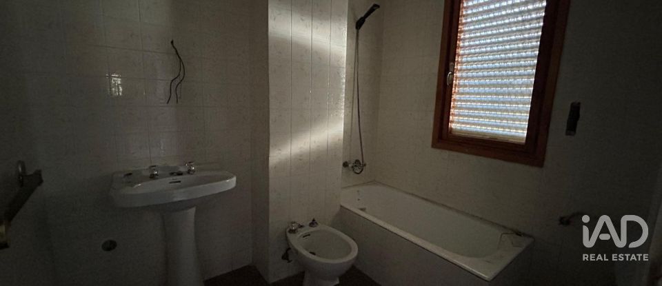 Piso 3 habitaciones de 100 m² en La Pola de Gordón (24600)