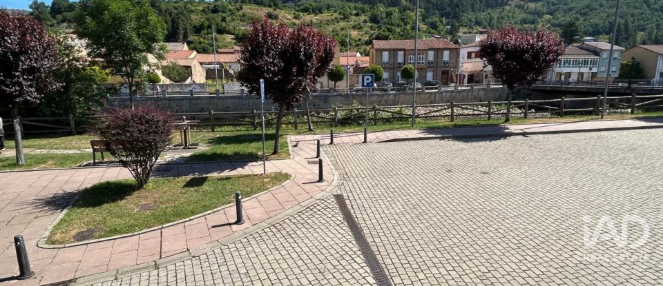 Piso 3 habitaciones de 100 m² en La Pola de Gordón (24600)