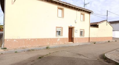 Casa de pueblo 3 habitaciones de 250 m² en Villazanzo de Valderaduey (24172)