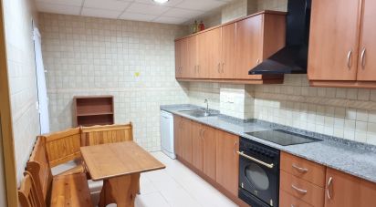 Pis 3 habitacions de 90 m² a Sax (03630)