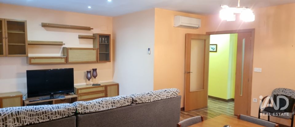 Apartment 3 bedrooms of 90 m² in Sax (03630)