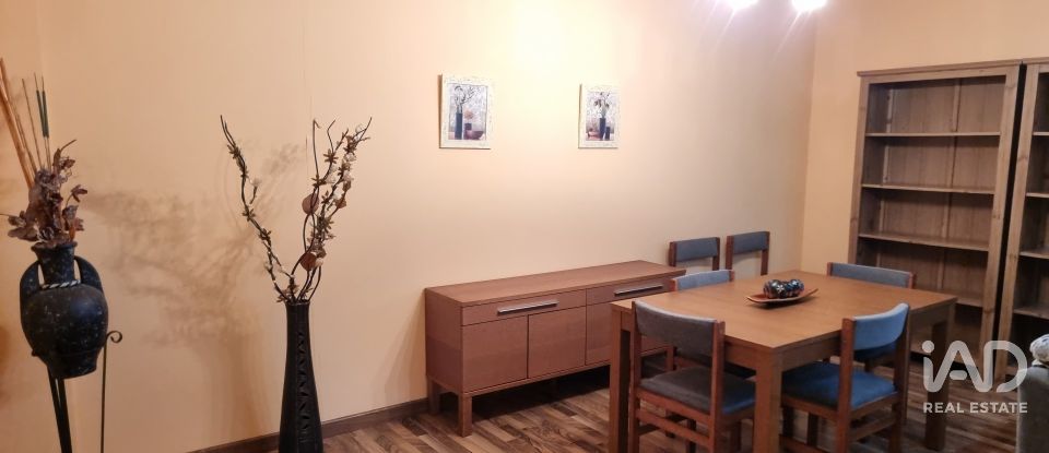 Apartment 3 bedrooms of 90 m² in Sax (03630)