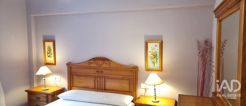 Apartment 3 bedrooms of 90 m² in Sax (03630)