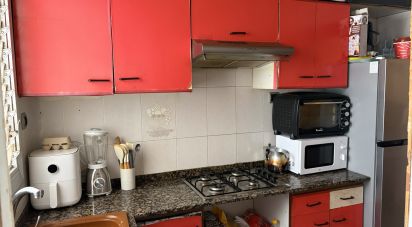 Appartement 3 chambres de 70 m² à Santa Coloma de Gramenet (08923)