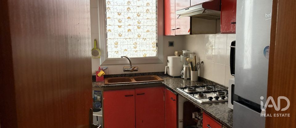 Pis 3 habitacions de 70 m² a Santa Coloma de Gramenet (08923)