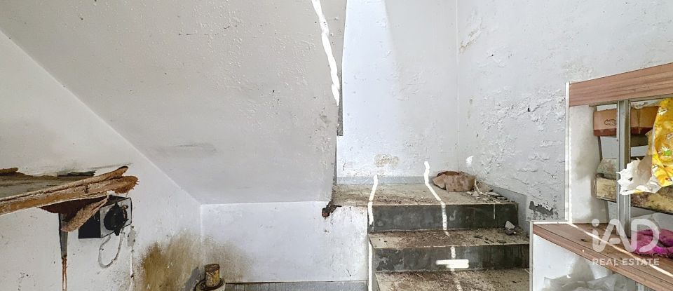 House/villa 3 bedrooms of 192 m² in Dorron (36966)