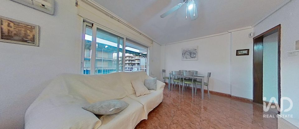 Pis 3 habitacions de 106 m² a Santa Pola (03130)
