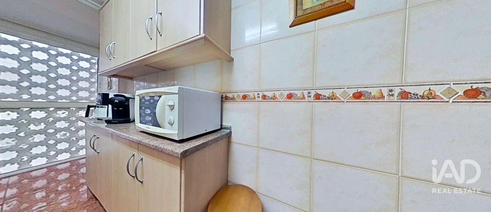 Pis 3 habitacions de 106 m² a Santa Pola (03130)