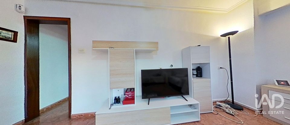 Pis 3 habitacions de 106 m² a Santa Pola (03130)