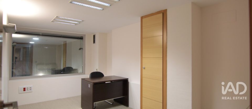 Oficinas de 182 m² en Sevilla (41001)
