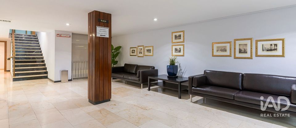 Oficinas de 182 m² en Sevilla (41001)