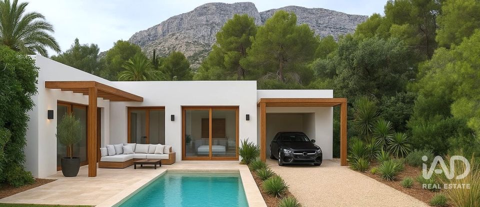 Building plot of 924 m² in Dénia (03700)