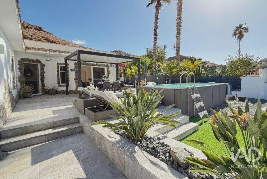 Casa 4 habitacions de 194 m² a Taurito (35138)