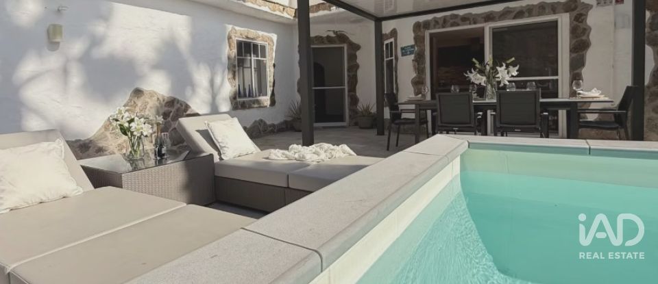 Casa 4 habitacions de 194 m² a Taurito (35138)