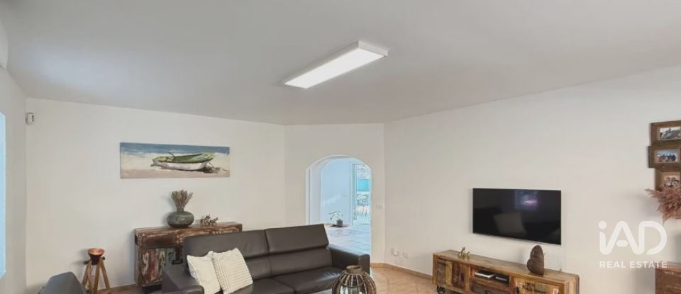 Casa 4 habitacions de 194 m² a Taurito (35138)