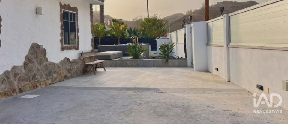 Casa 4 habitacions de 194 m² a Taurito (35138)