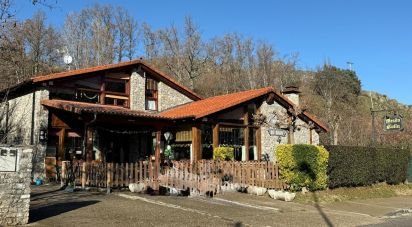 Casa rural 3 habitacions de 320 m² a Valdepiélago (24847)