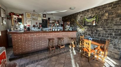 Casa rural 3 habitaciones de 320 m² en Valdepiélago (24847)